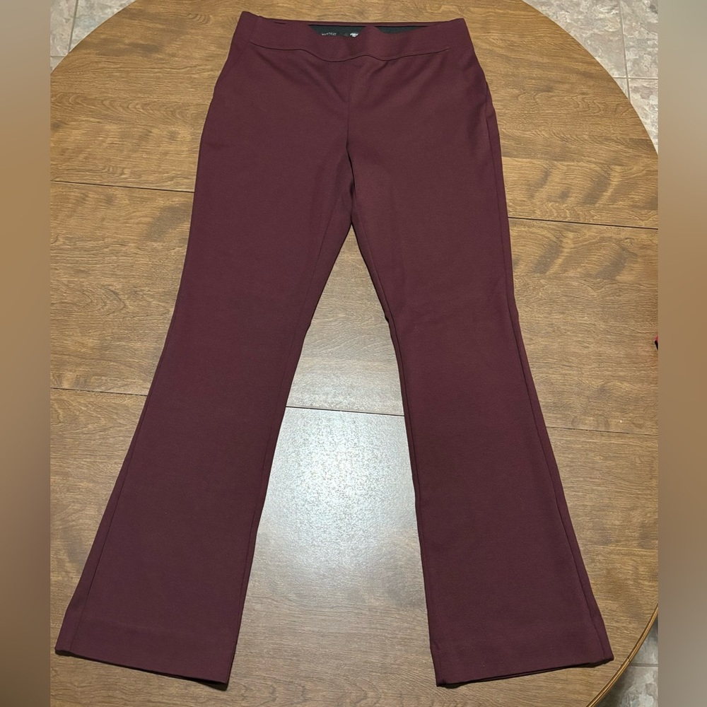 Medium Simpy Vera VeraWang bootcut dress pants